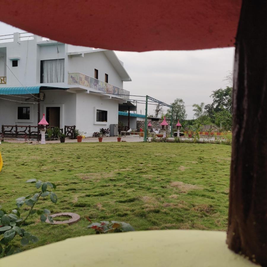 Houbara Resort Sasan Gir Ngoại thất bức ảnh